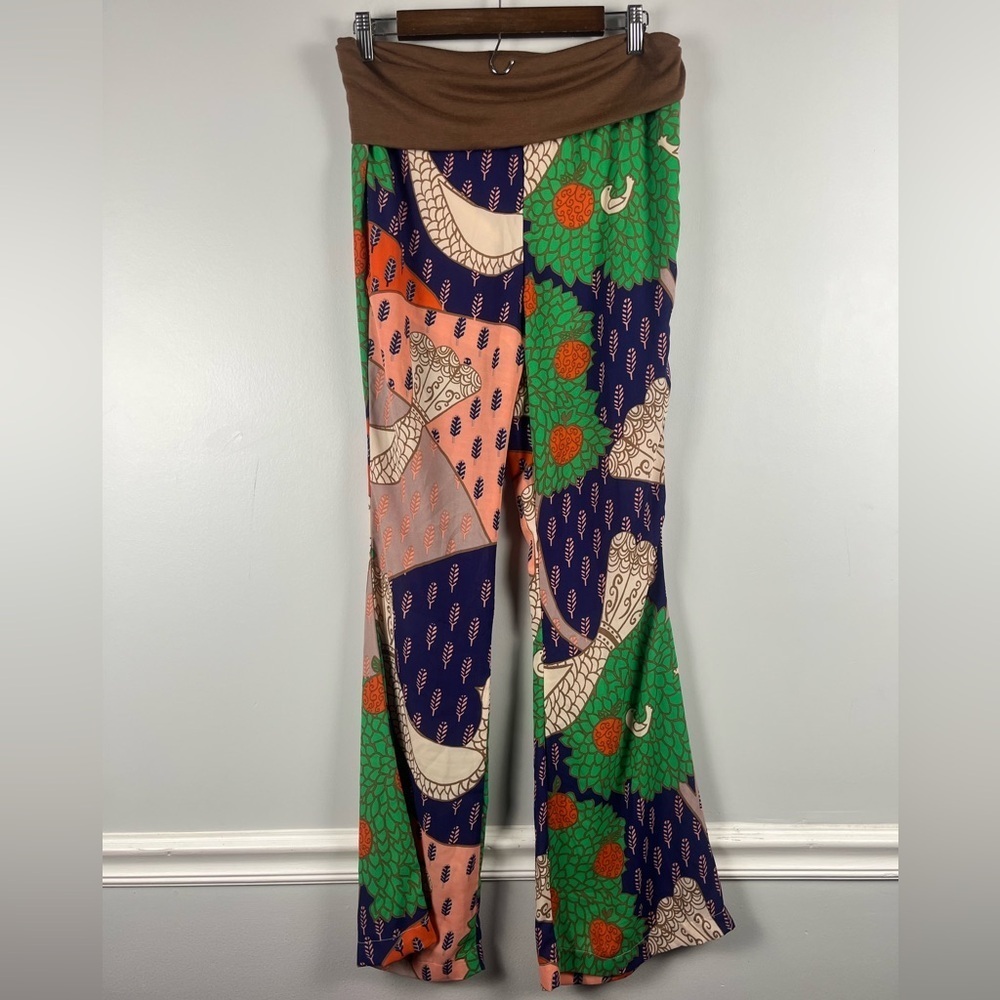 Judith March fold over wide leg printed pants size medium